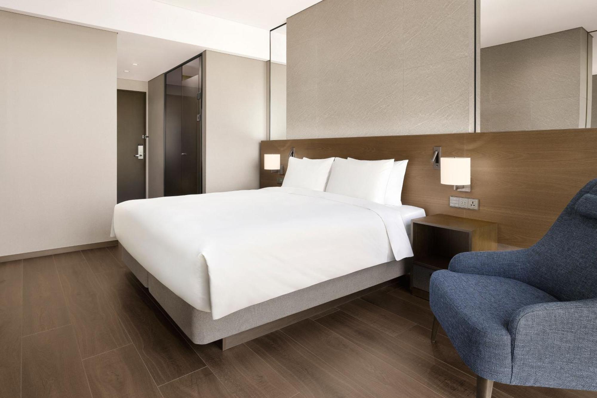 Four Points By Sheraton Szuvon Kültér fotó