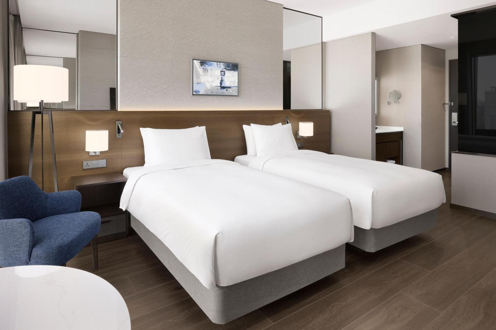 Four Points By Sheraton Szuvon Kültér fotó