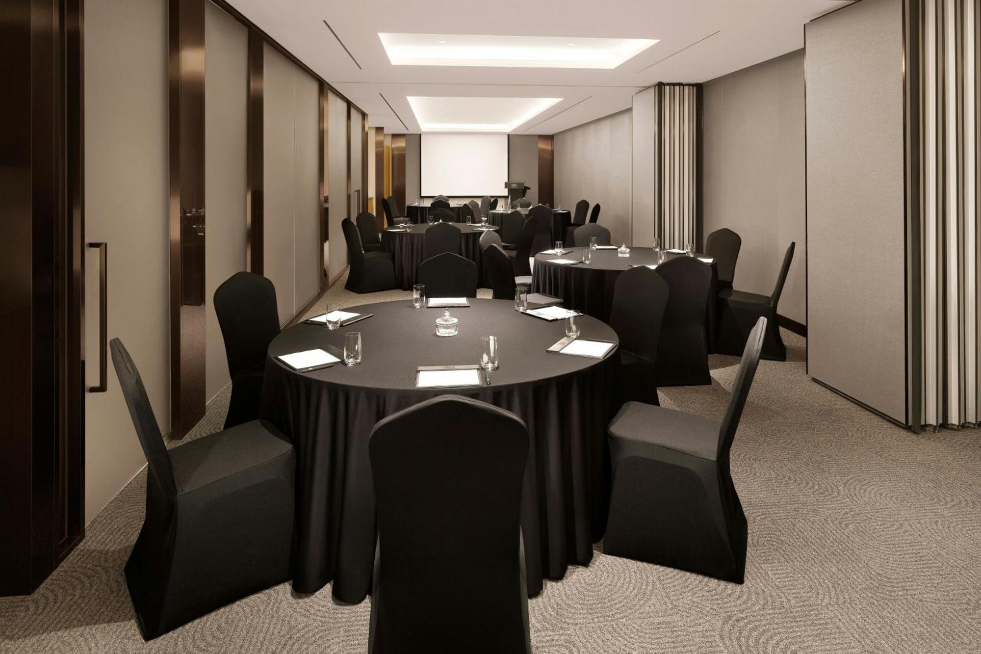Four Points By Sheraton Szuvon Kültér fotó